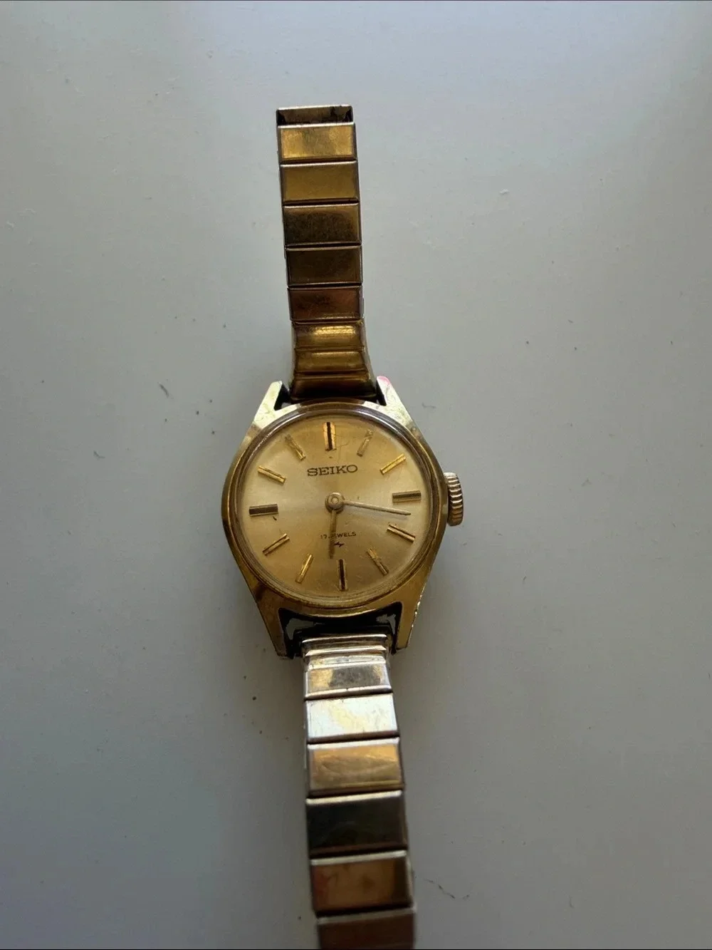 Seiko Two-Tone Gold and Silver Expandable Bracelet Watch